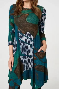 Abstract Hanky Hem 3/4 Sleeve Midi Dress