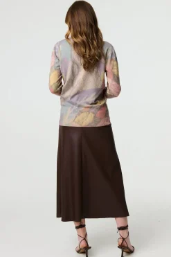Abstract Long Sleeve Round Neck Knit Top