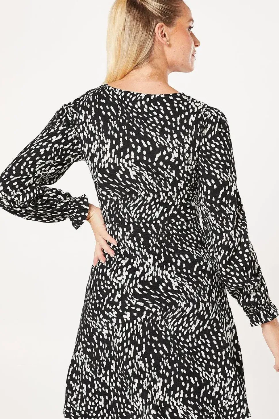 Abstract Mono Long Sleeve Mini Dress