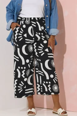 Abstract Print Wide Leg Cropped Trousers
