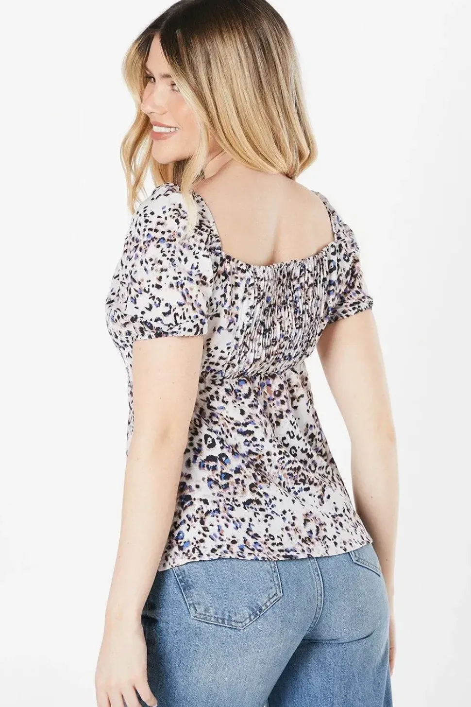 Animal Print Knot Front Puff Sleeve Top