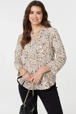 Animal Print 3/4 Sleeve V-Neck Blouse