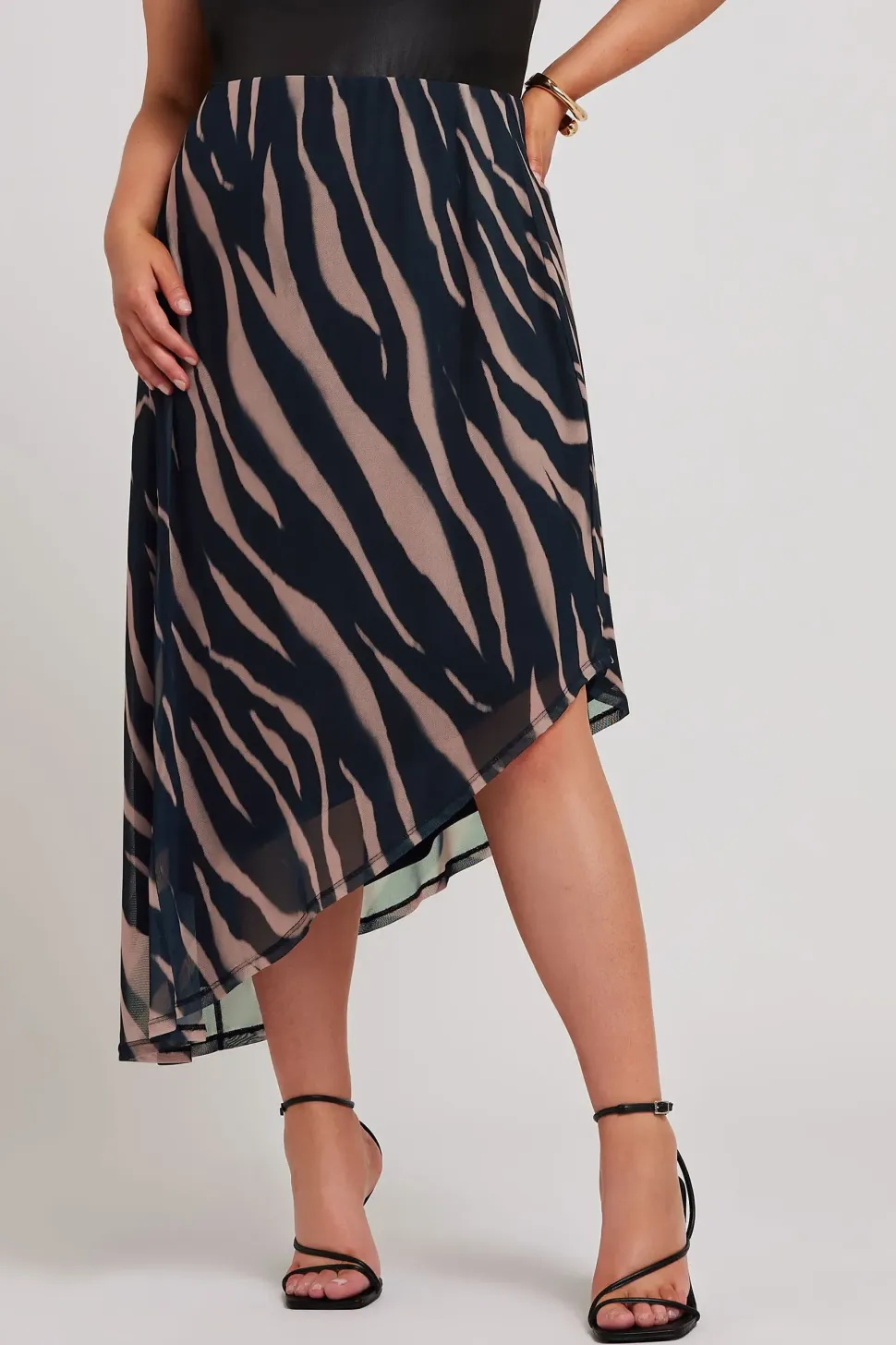 Asymmetric Mesh Skirt