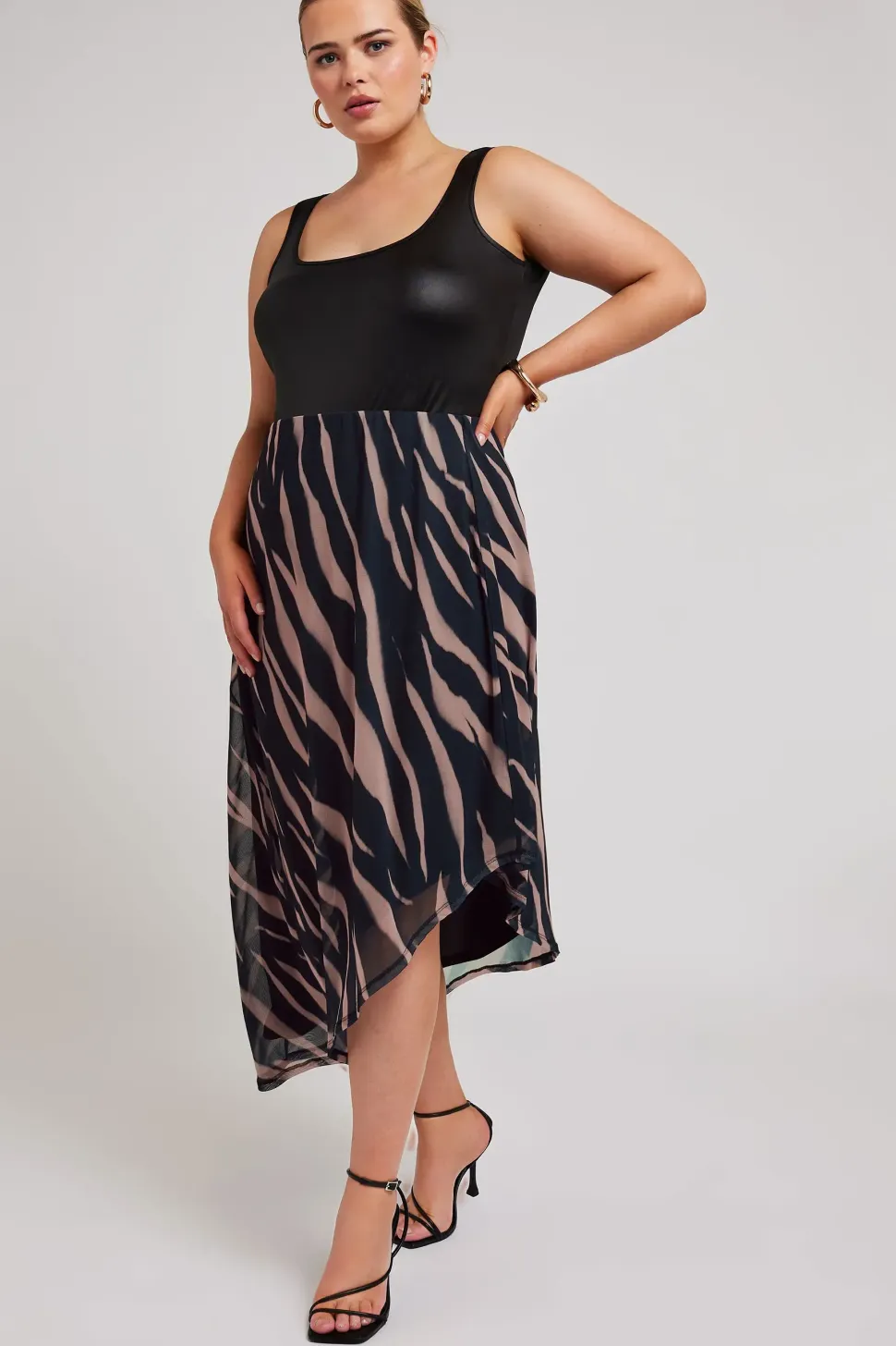Asymmetric Mesh Skirt