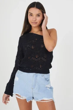 Asymmetric Off the Shoulder Jumper