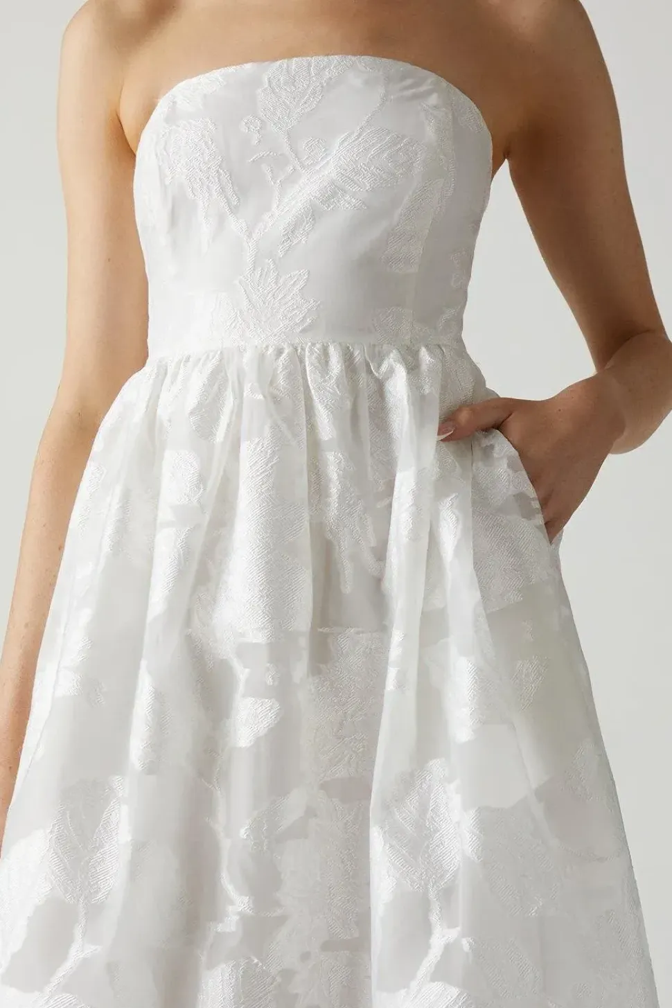 Bandeau A-line Organza Jacquard Maxi Dress