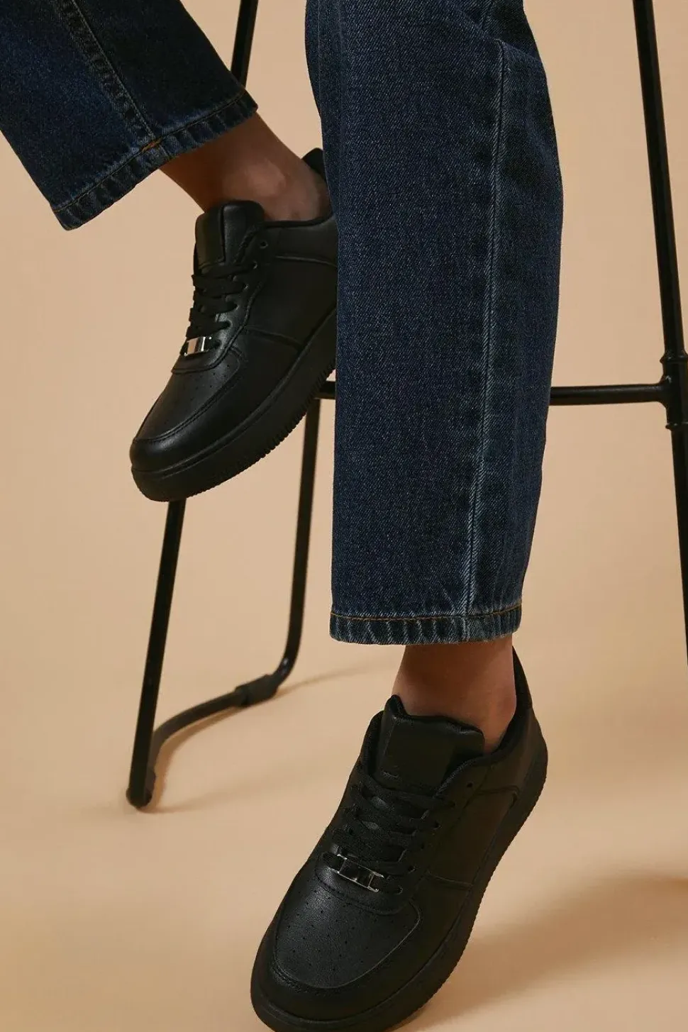 Barrett Lace Up Trainer