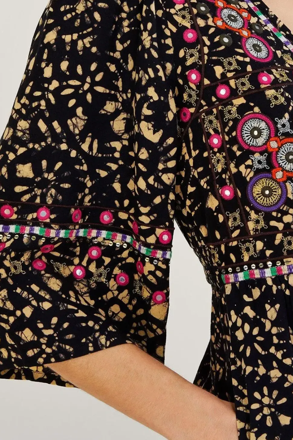 Batik Embroidered Jumpsuit in LENZING邃