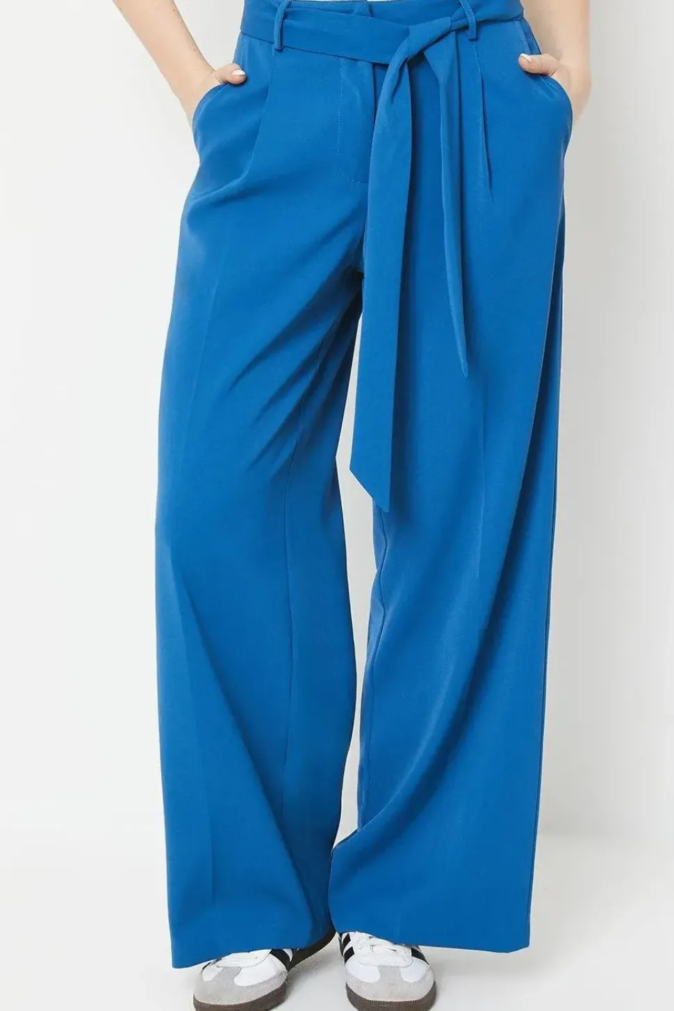 Belted Wide Leg Trouser