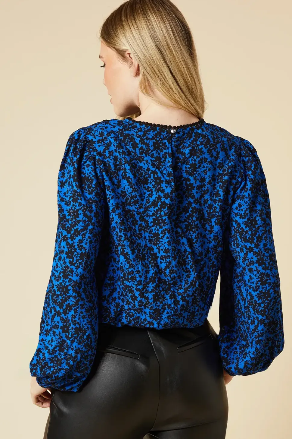 Blue Ditsy Lace Trim Body Long Sleeve Blouse