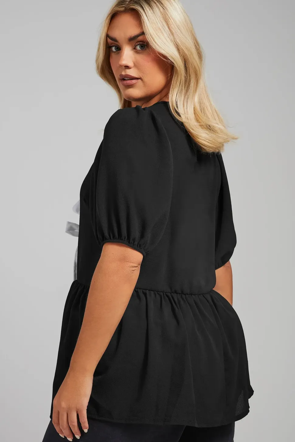 Bow Detail Top