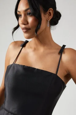 Bow Detail Twill Column Bridesmaid Dress