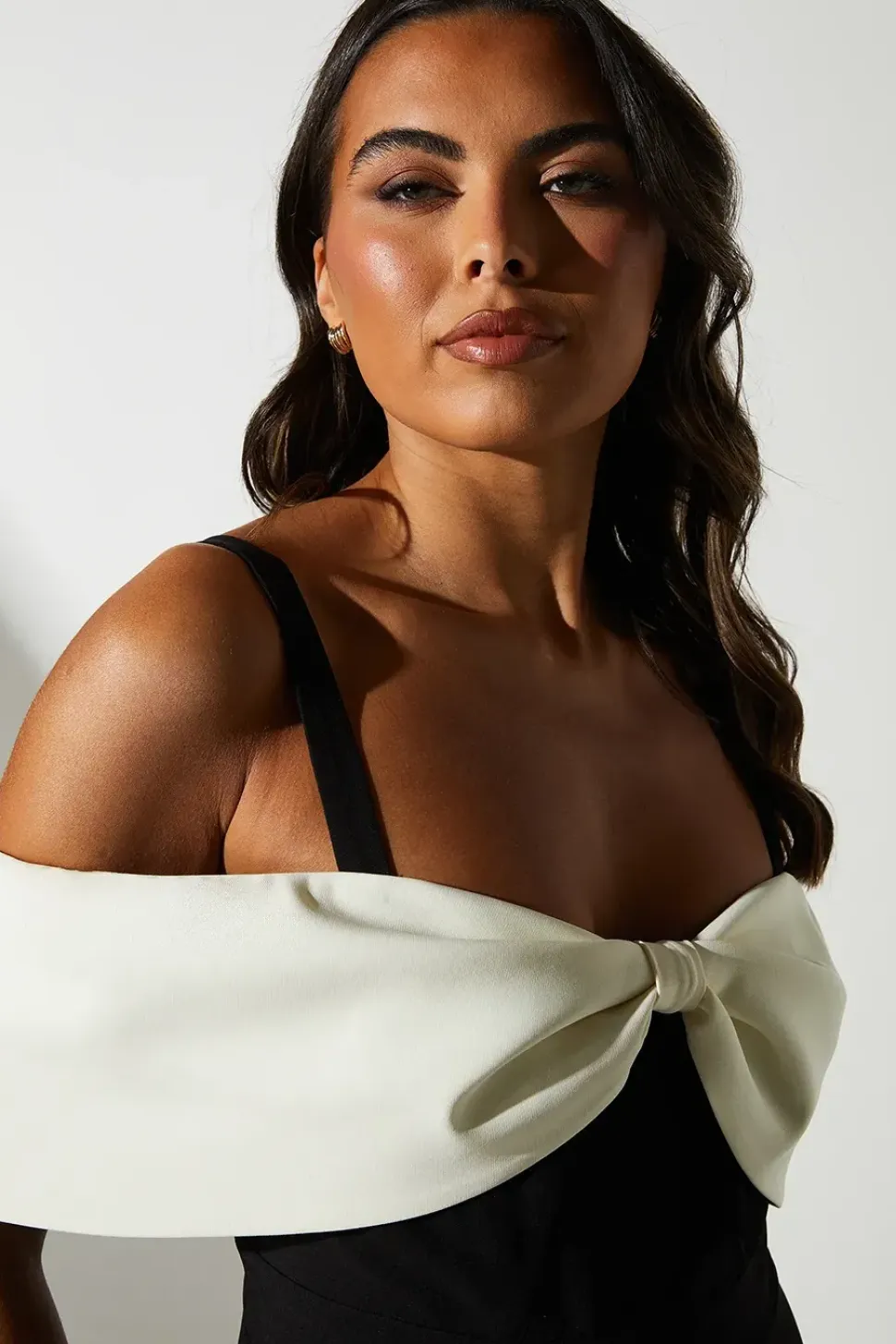 Bow Shoulder Detail Ruffle Dress