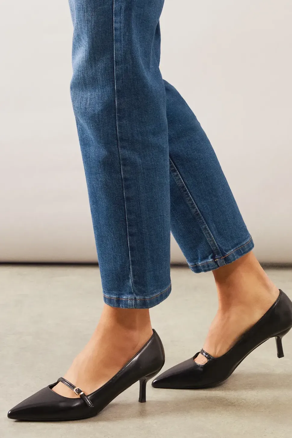 Brystan Pointed Mary Jane Kitten Heel Court Shoe