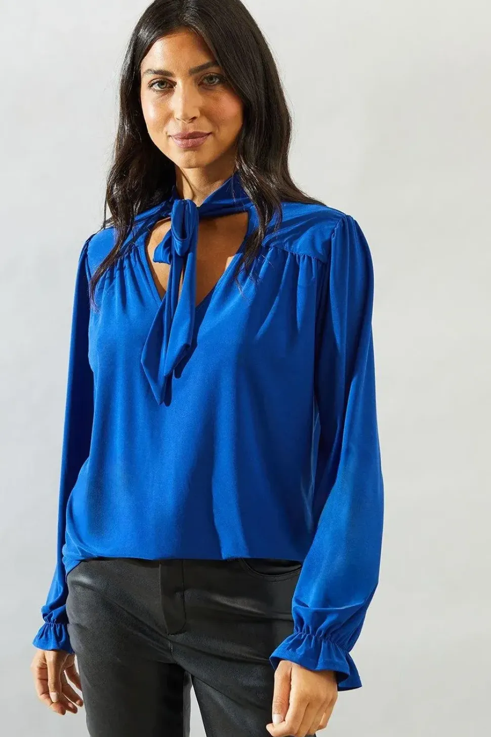 Bubble Hem Tie Neck Jersey Top