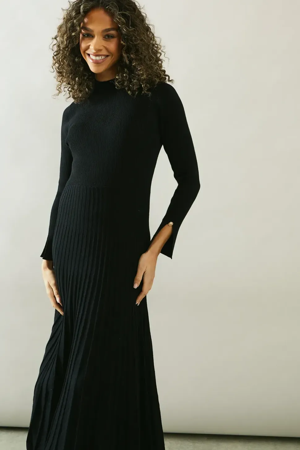 Button Cuff Detail High Neck Pleated Knitted Midaxi Dress