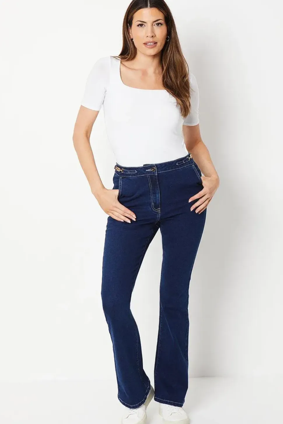 Chain Detail Kickflare Jean