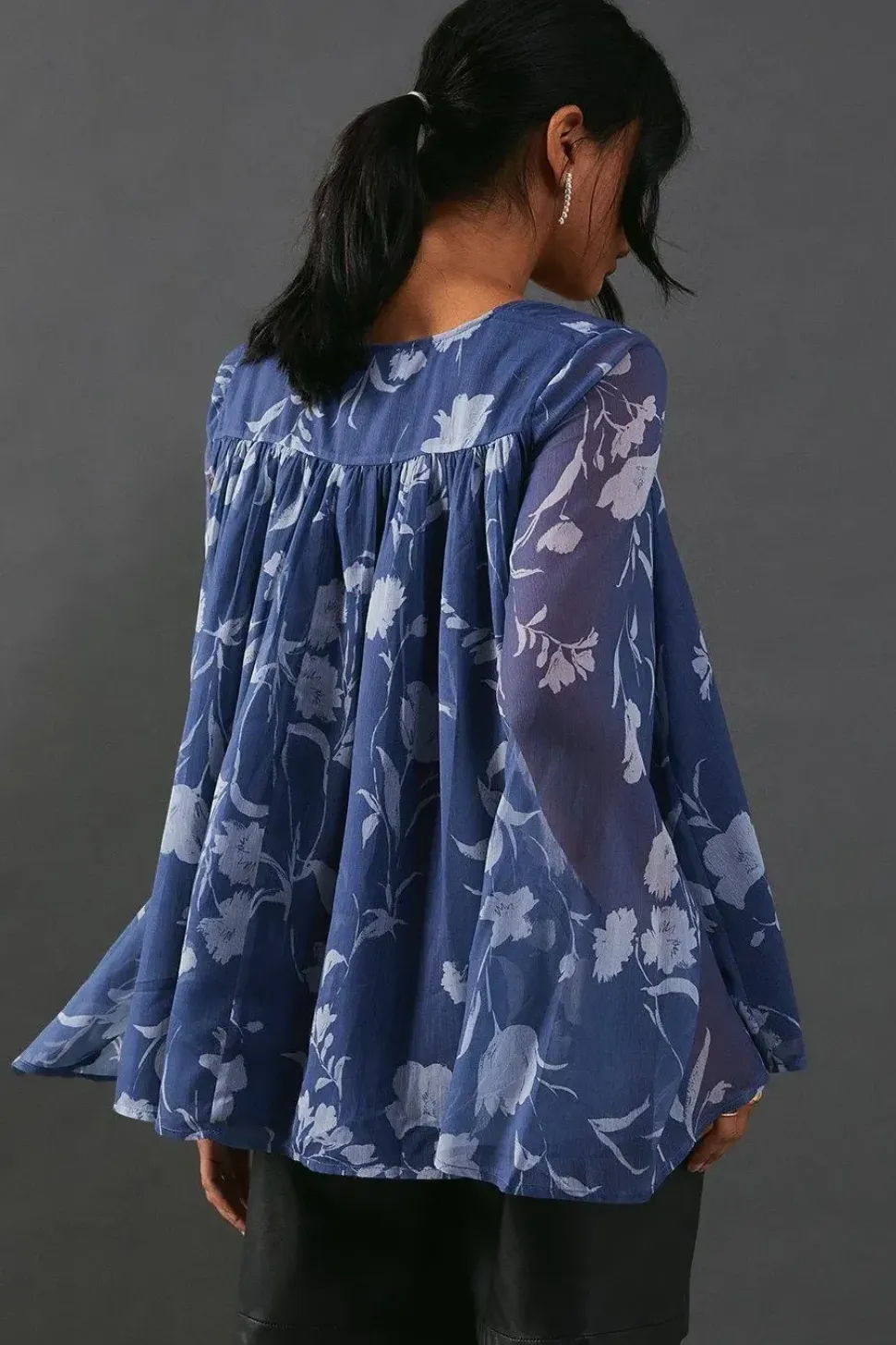 Chiffon Flounce Volume Sleeve Smock Top