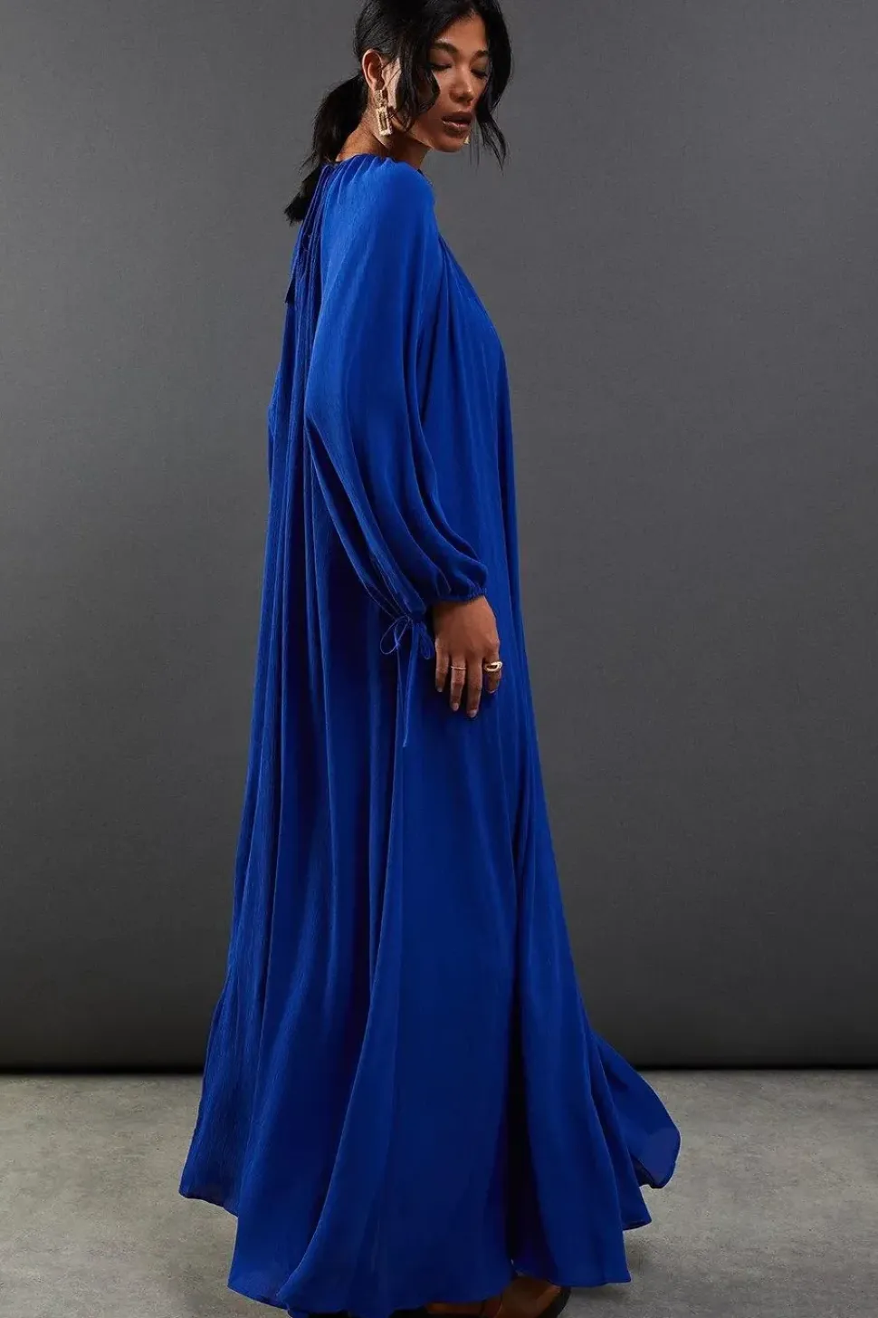 Chiffon High Neck Trapeze Maxi Dress