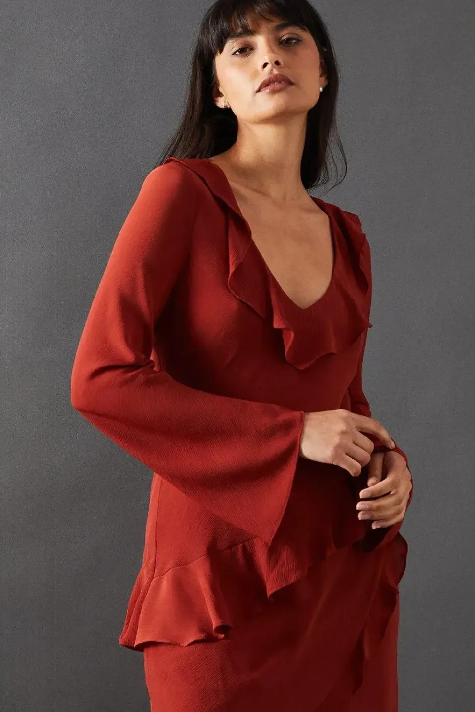 Chiffon Ruffle Seam V Neck Midi Dress