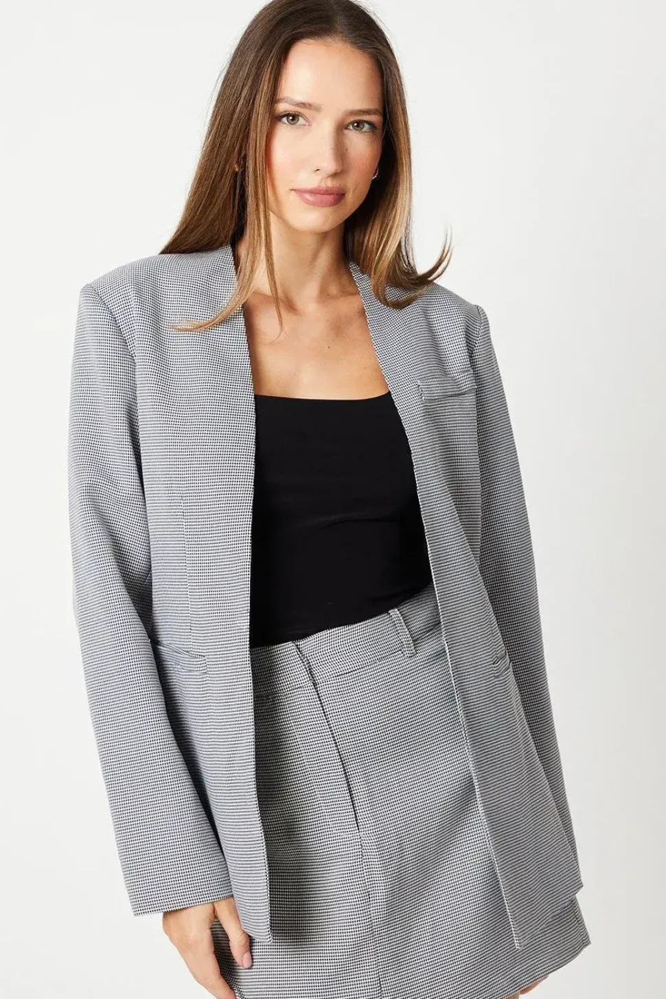 Collarless Gingham Blazer