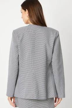 Collarless Gingham Blazer