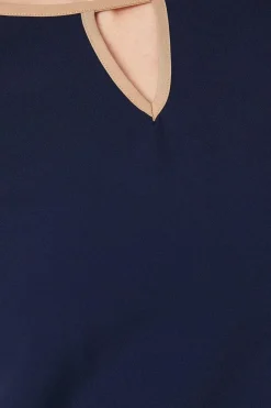 Contrast Detail Keyhole Shift Dress