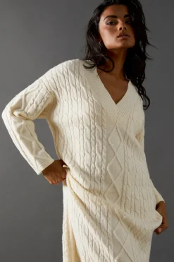 Cosy Cable Knit V Neck Maxi Jumper Dress