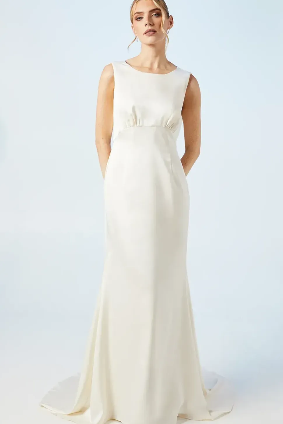 Cowl Back Fishtail Wedding Dress With Puddle
