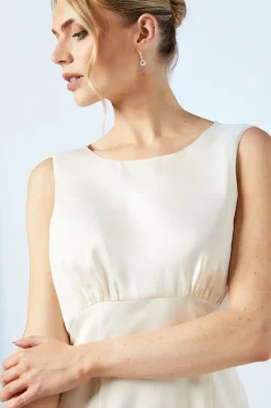 Cowl Back Fishtail Wedding Dress With Puddle