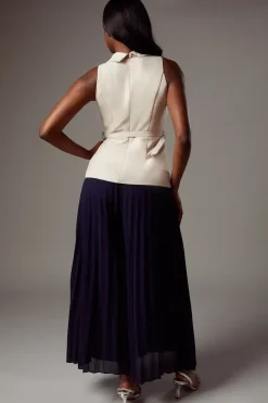 Crepe Pocket Detail Pleated Jumpsuit