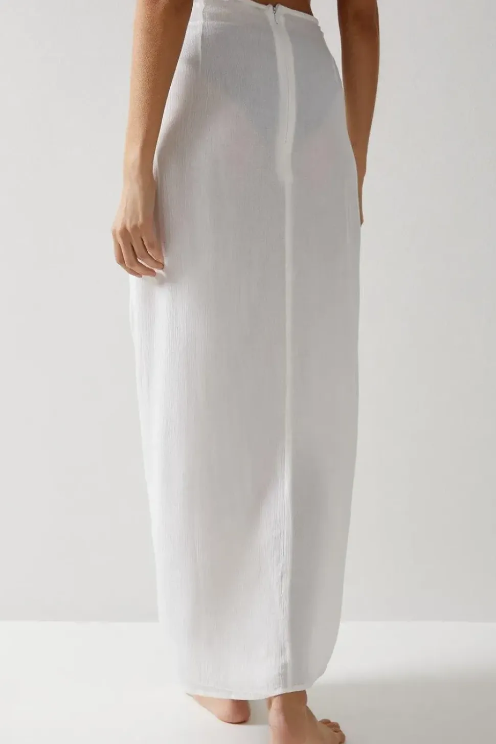 Crinkle Viscose Twist Front Beach Maxi Sarong