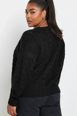 Cropped Cable Knit Cardigan