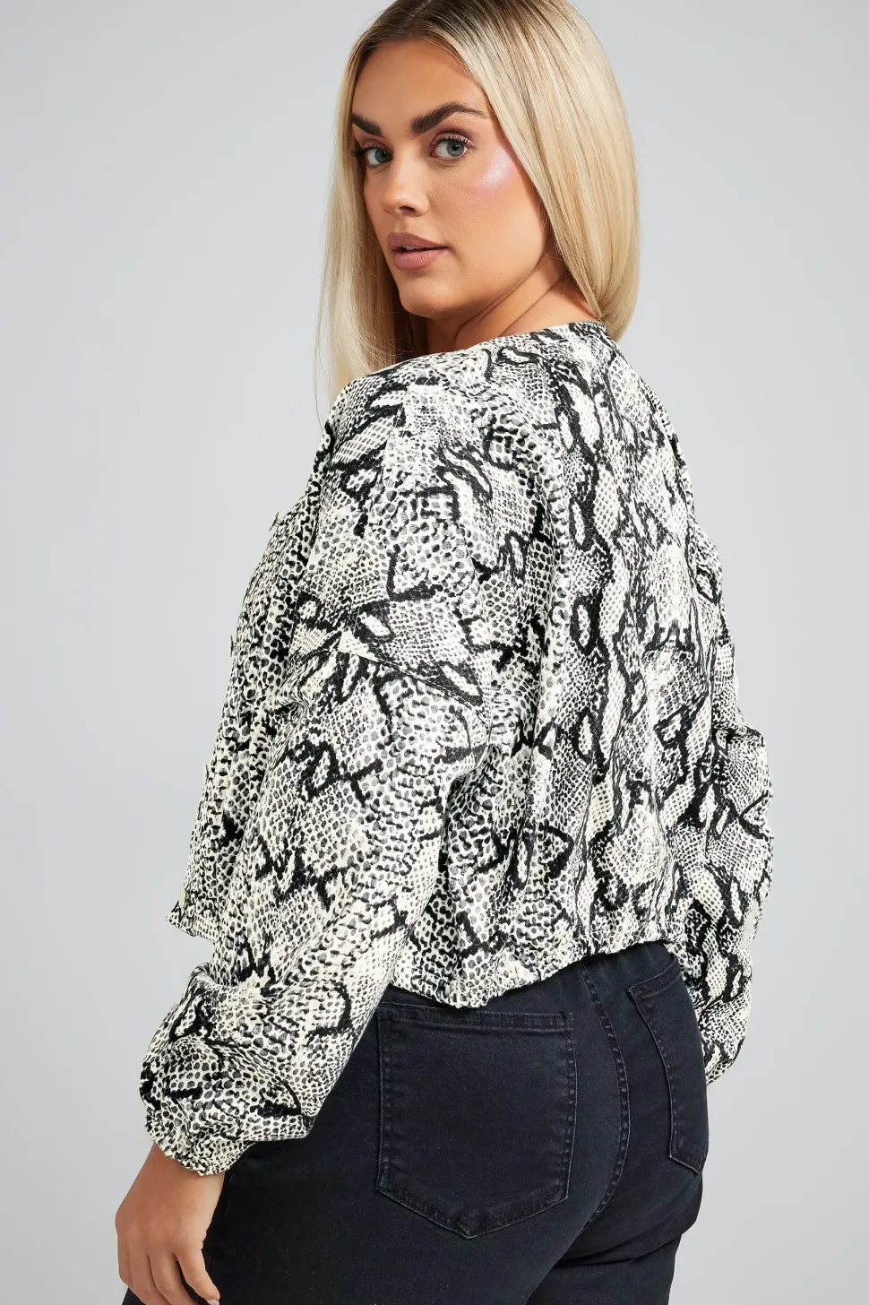 Cropped Denim Jacket
