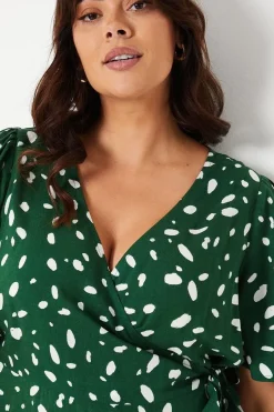 Curve Abstract Tie Wrap Top