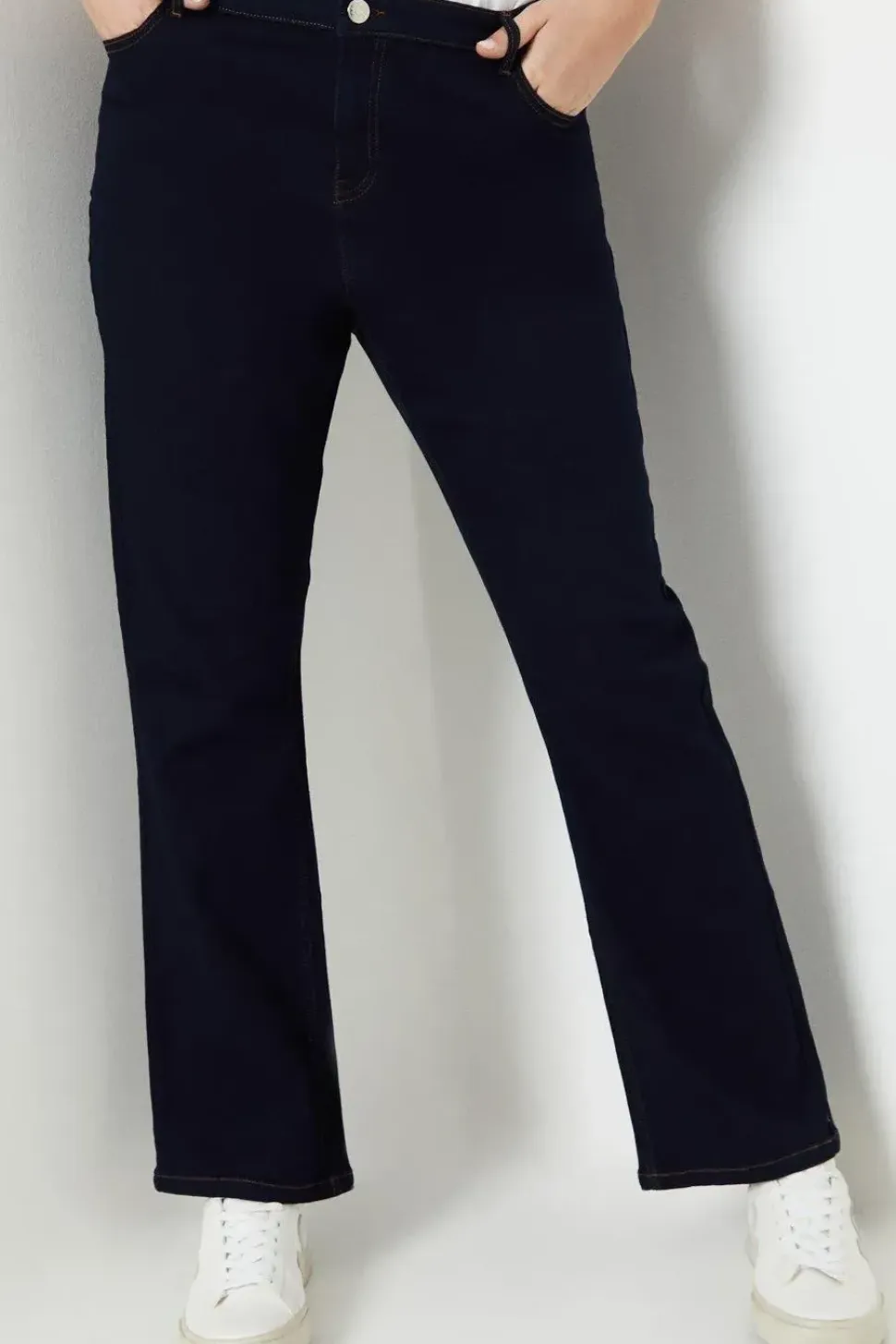 Curve Comfort Stretch Bootcut Jeans
