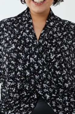Curve Draped Dip Hem Top