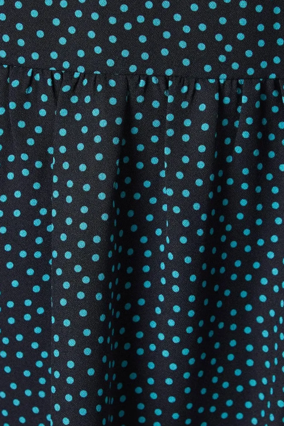 Curve Empire Seam Smock Top Spot Print