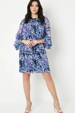 Curve Flute Sleeve Leaf Shift Dress