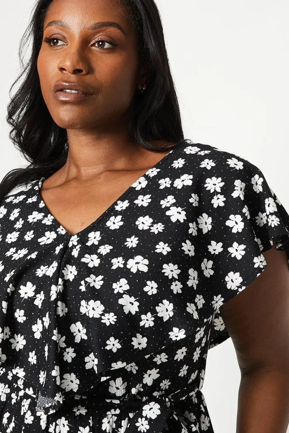 Curve Mono Ditsy Ruffle Midi Dress