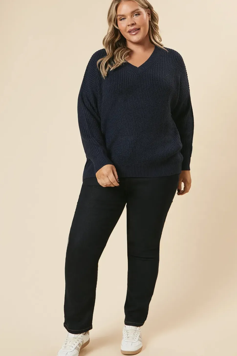 Curve Ribbed V Neck Jumper