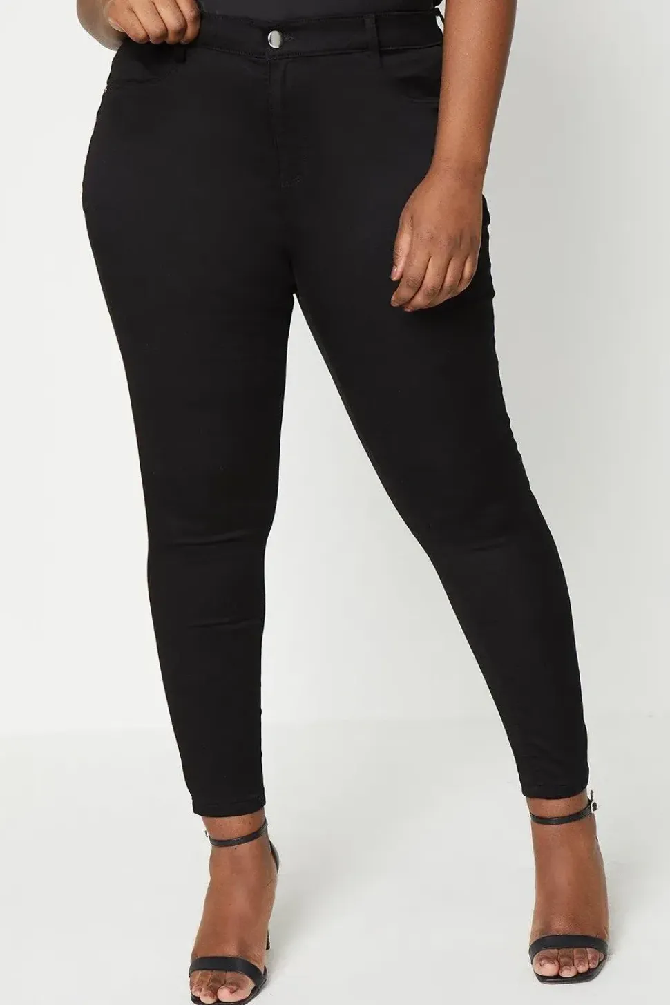 Curve Skinny Ankle Grazer Jeans