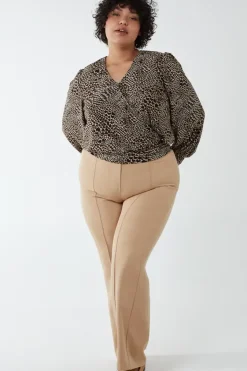 Curve Wrap Front Deep Hem Band Top