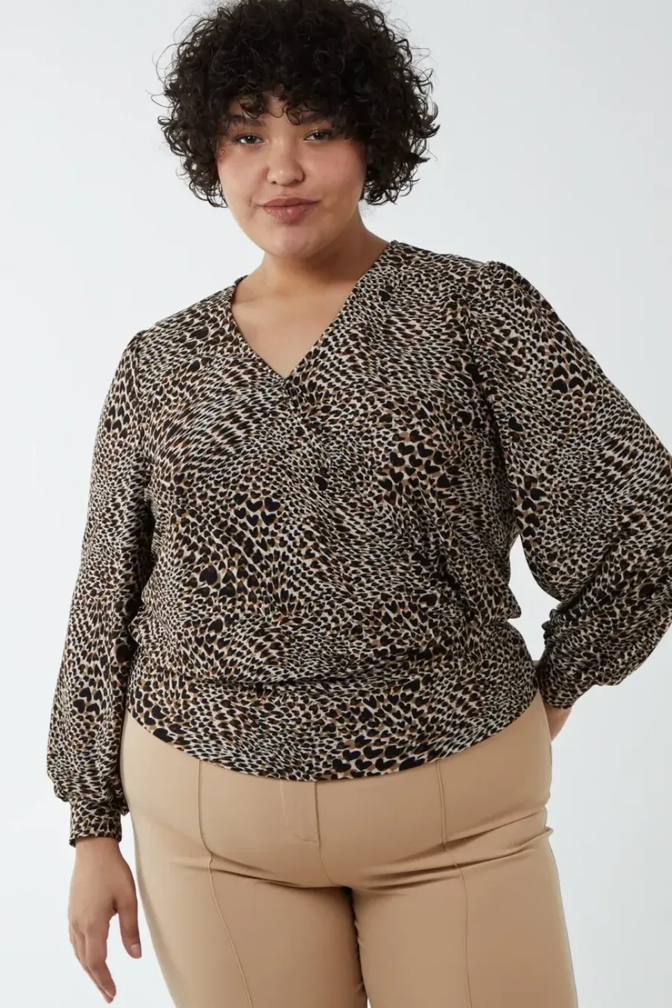 Curve Wrap Front Deep Hem Band Top