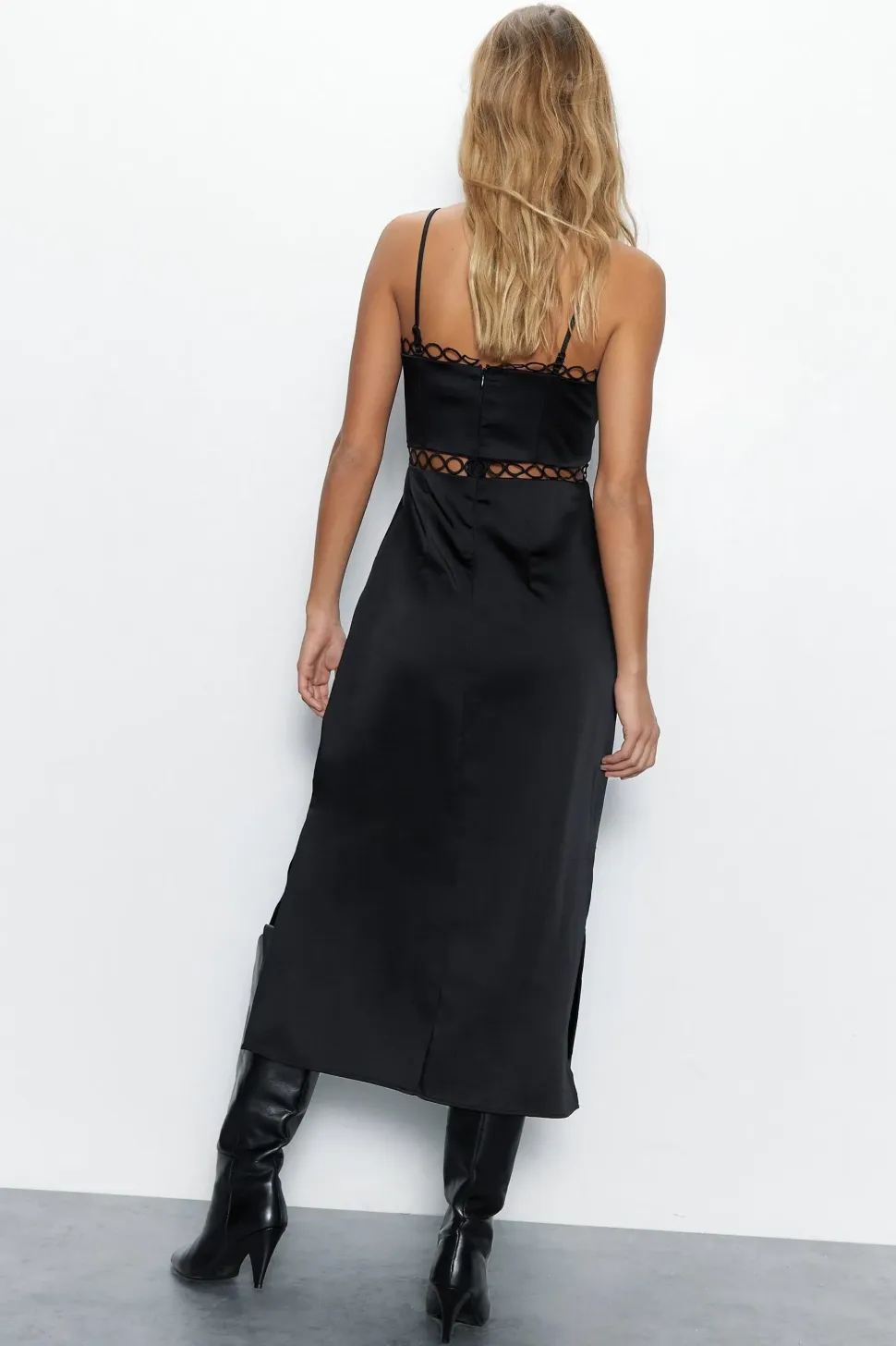Cutout Detail Sexy Midi Dress