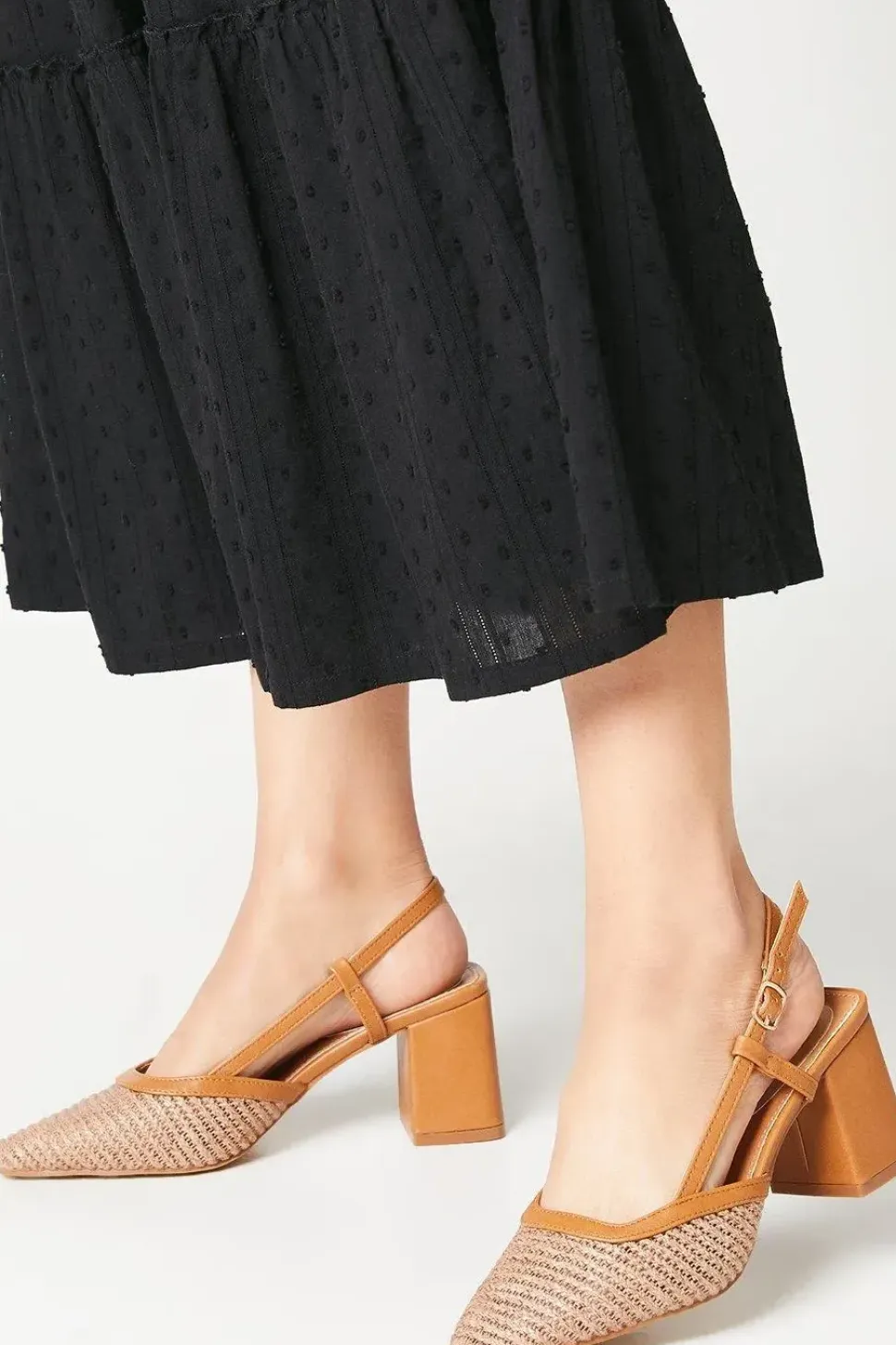 Dea Woven Sing Back High Block Heel Court Shoes