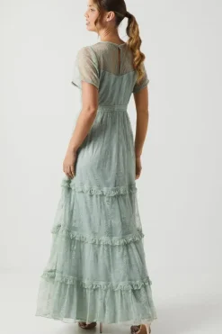 Delicate Lace Trim Insert Tiered Maxi Bridesmaids Dress
