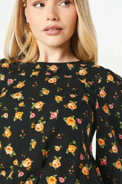 Ditsy Floral Shirred Hem Blouse