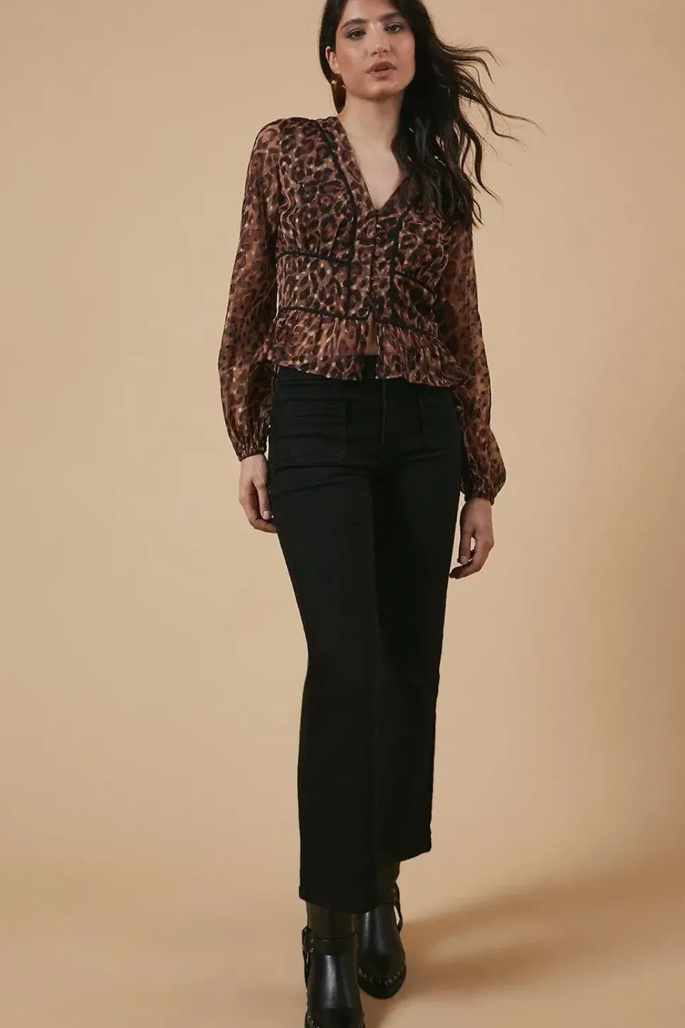 Dobby Chiffon Contrast Detail Button Through Blouse