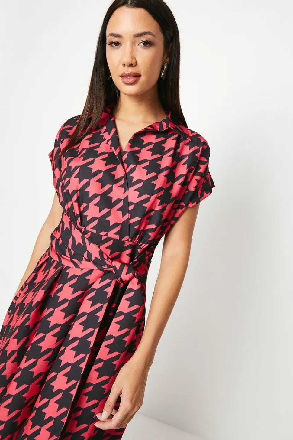 Dogtooth Print Front Tie Shirt Midi Dress